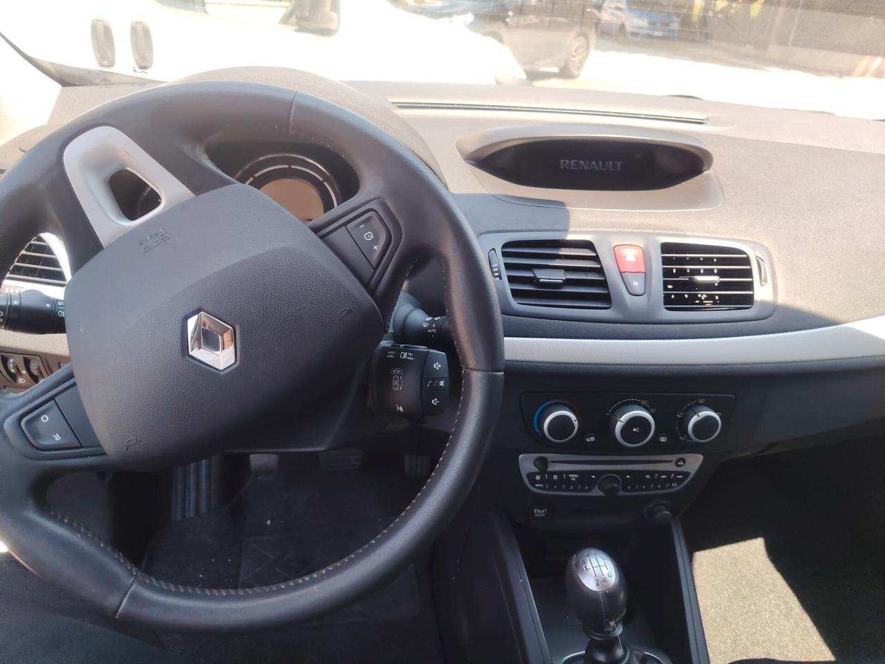 Renault Megane Mégane 1.5 dCi 110CV Attractive