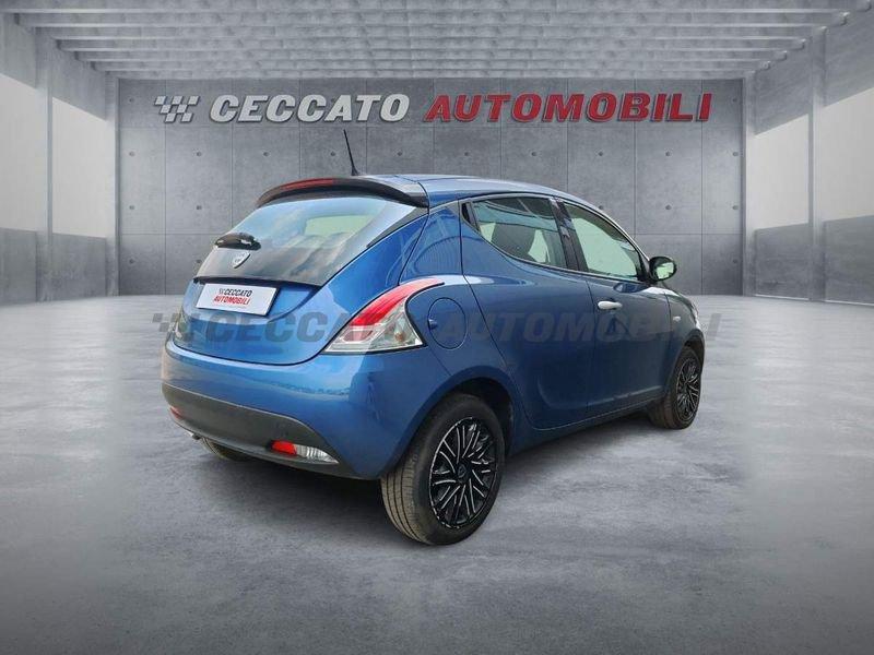 Lancia Ypsilon Ypsilon 1.0 firefly hybrid Oro s&s 70cv