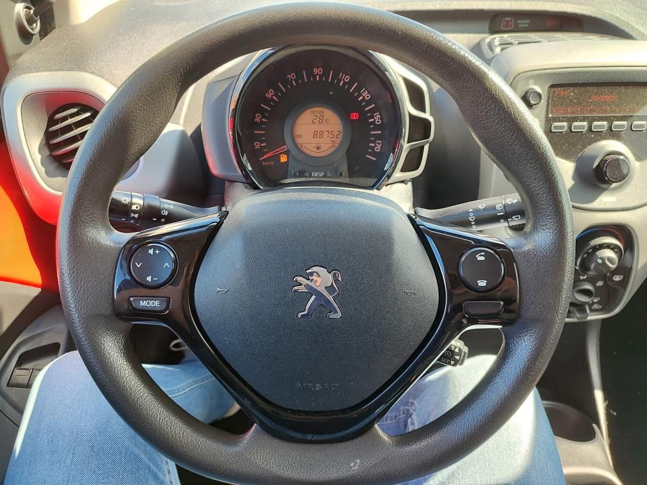 Peugeot 108 VTi 68 5 porte Allure