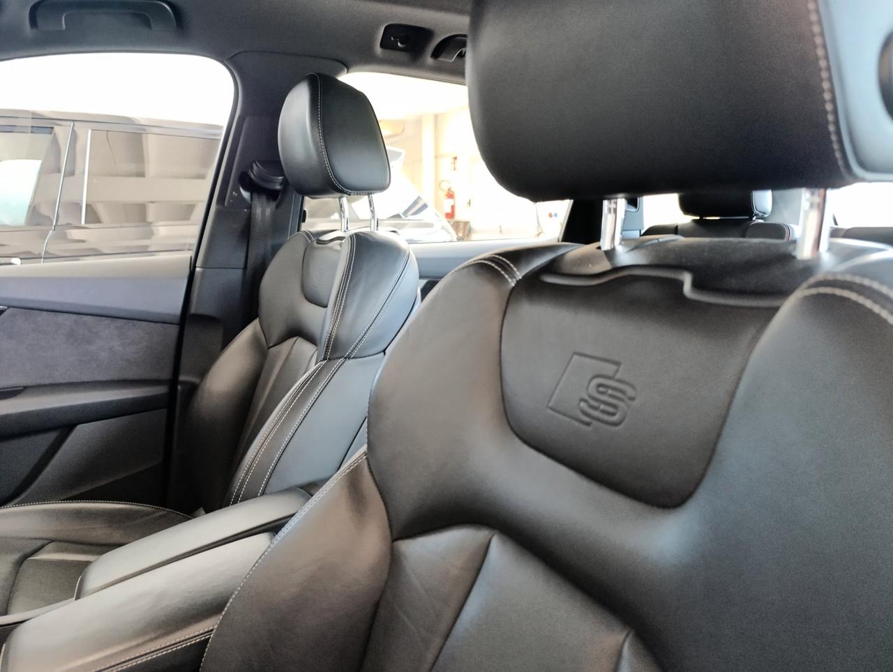 Audi Q7 3.0 tdi ultra Business Plus quattro tiptronic