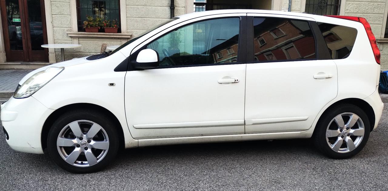 Nissan Note 1.6 16V Tekna