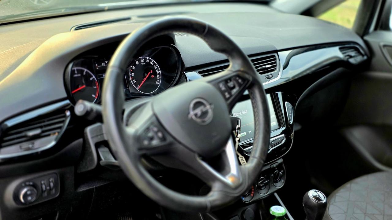 Opel Corsa 1.4 90CV GPL Tech 5 porte 120 Anniversary