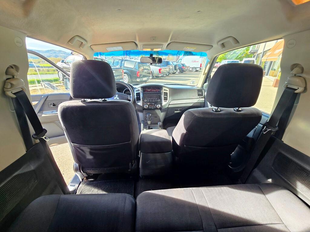 Mitsubishi Pajero 3.2 DI-D 190CV INSTYLE