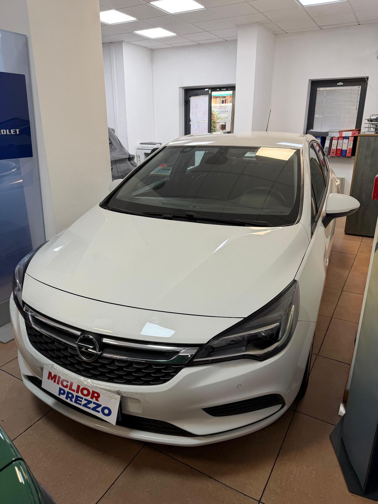 Opel Astra Sports - APERTI AD AGOSTO