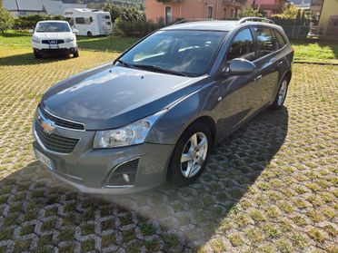 Chevrolet Cruze 1.7 Diesel Station Wagon Start/Stop LTZ