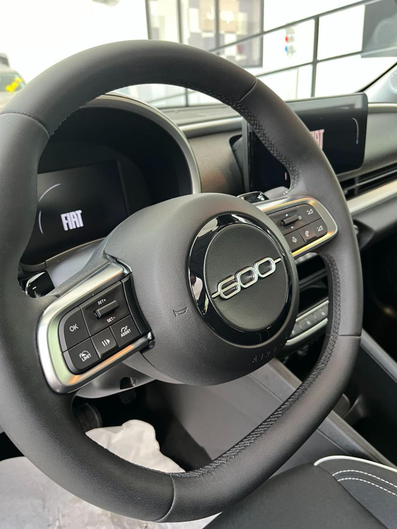 FIAT 600 (2023-->) 600 Hybrid 100 CV DCT MHEV