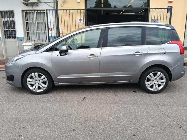 Peugeot 5008 1.6 hdi Style euro 6B 7 posti