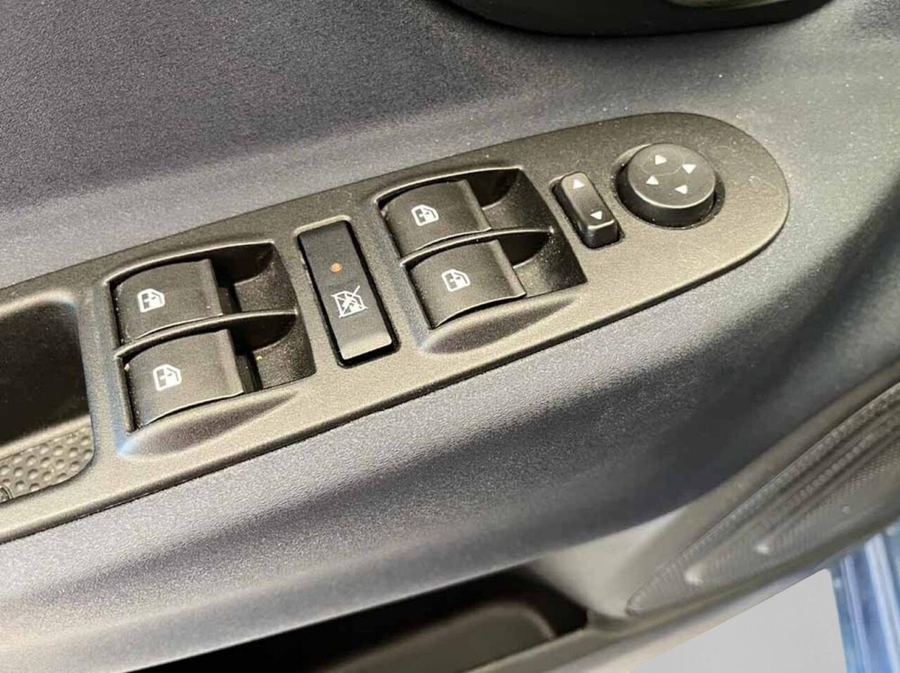 LANCIA Ypsilon III 2021 - Ypsilon 1.0 firefly hybrid Gold Plus s&s 70cv 5p.ti