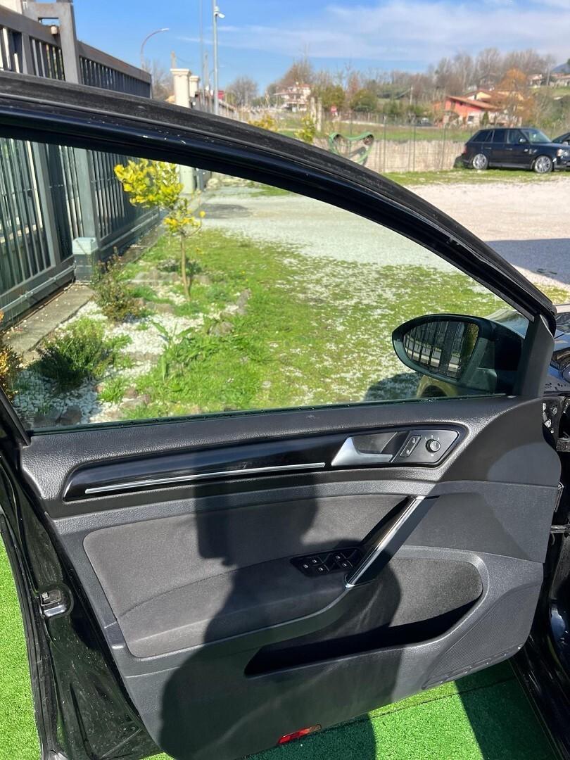 Volkswagen golf 7" serie 1.6 tdi dsg