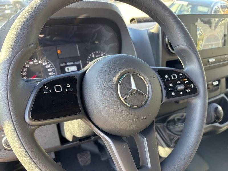 Mercedes-Benz Sprinter 317 CDI F 43/35