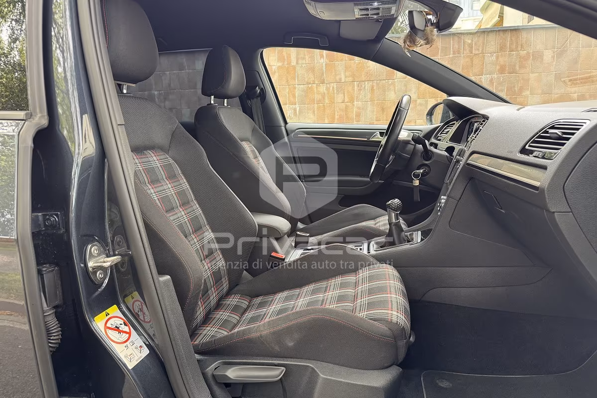 VOLKSWAGEN Golf GTI Performance 2.0 245 CV TSI 5p. BMT