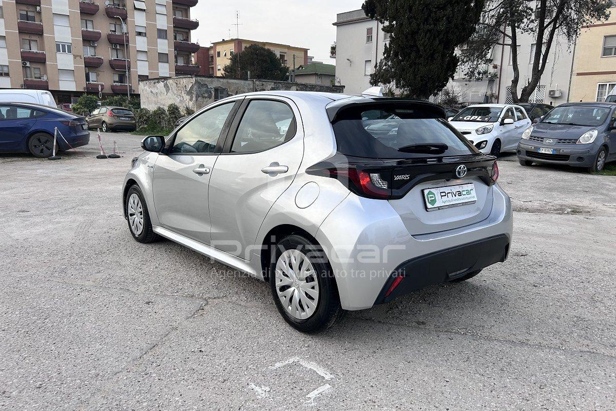TOYOTA Yaris 1.5 Hybrid 5 porte Business