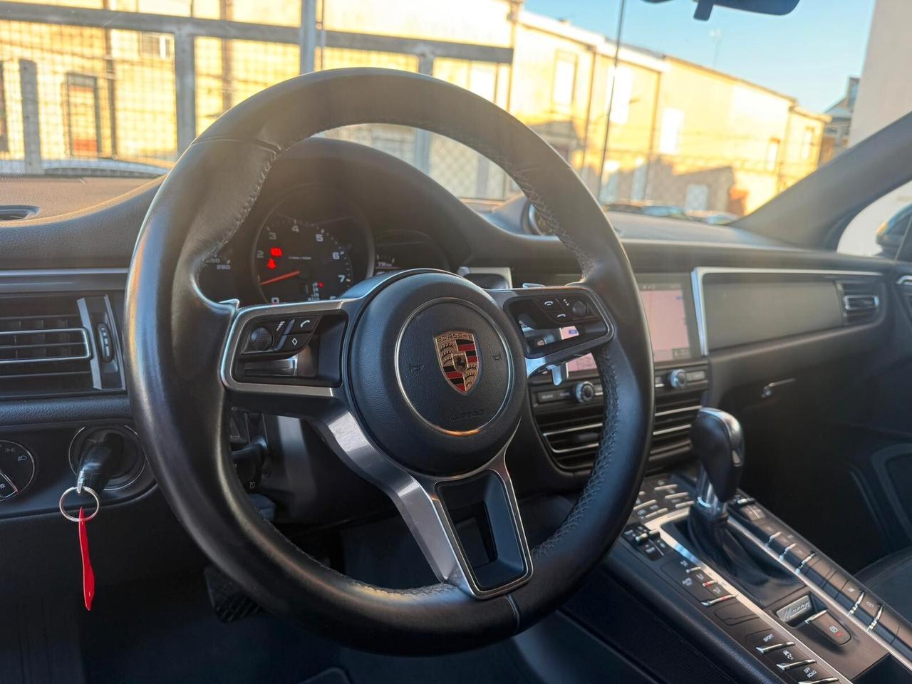 Porsche Macan 2.0 245cv