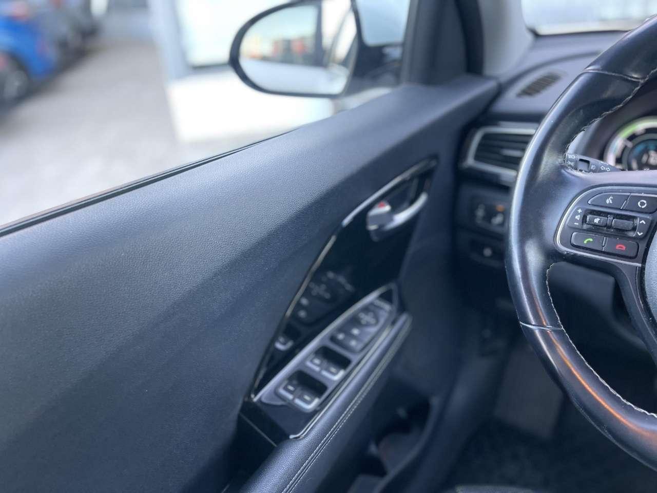 Kia Niro 1.6 HEV 105CV E6 Neo - 2018