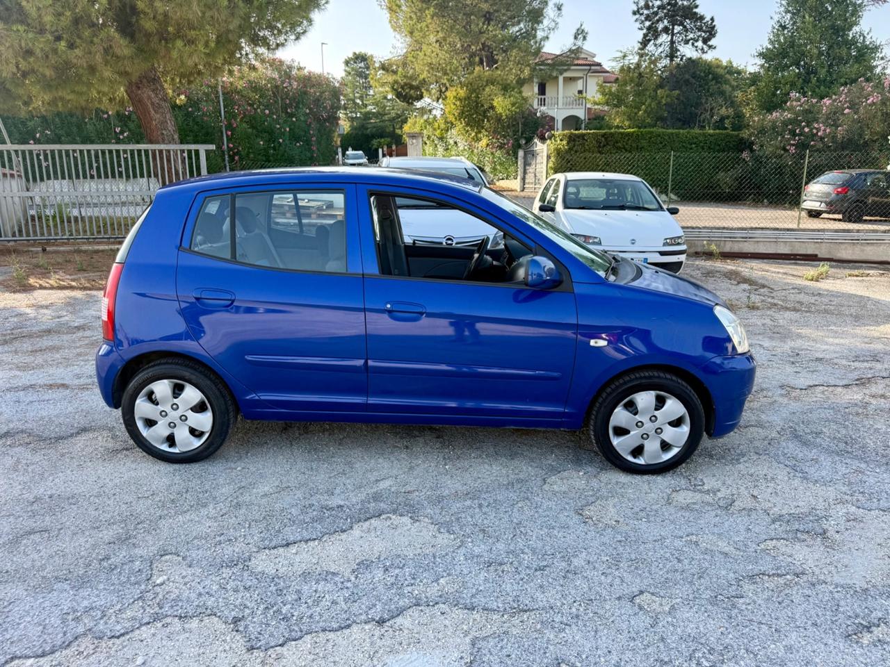 Kia picanto 1.0 benzina 86 milaKM NEOPATENTATI