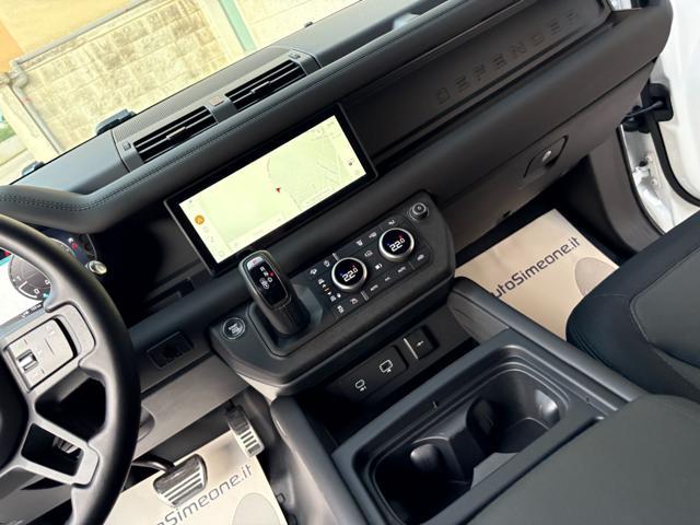 LAND ROVER Defender 110 3.0D I6 200 CV AWD Auto X-Dynamic SE AUTOCARRO