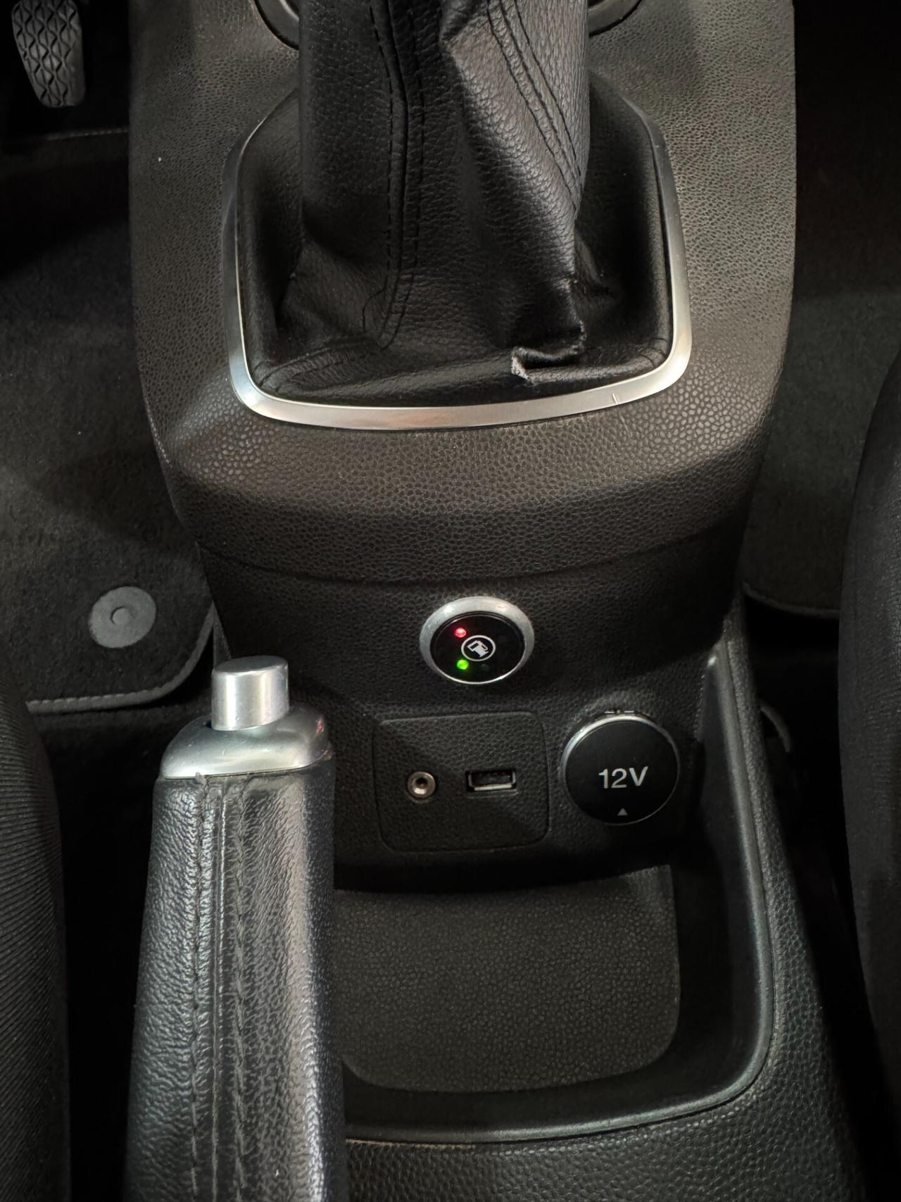 Ford Fiesta 1.4 5 porte Bz.- GPL Black & White Edition