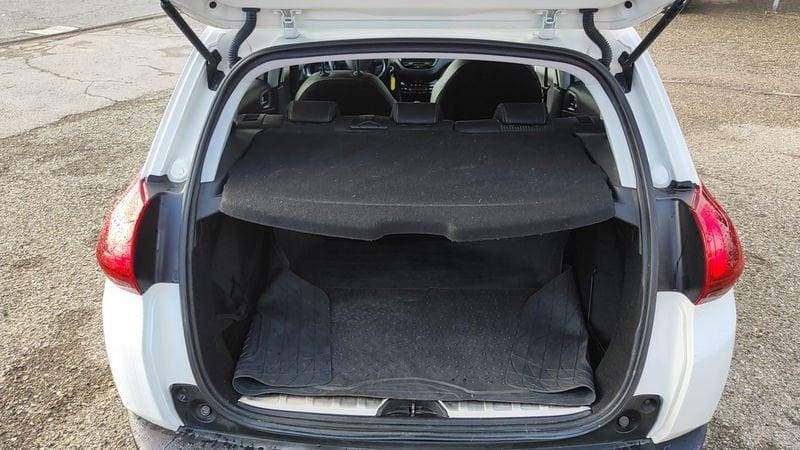 Peugeot 2008 BlueHDi 100 Allure