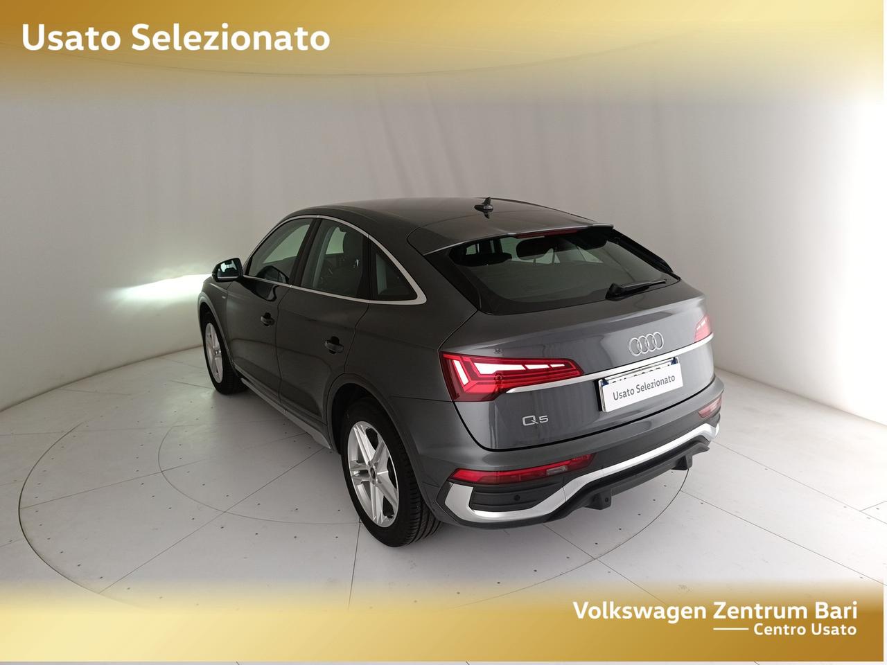 Audi Q5 sportback 35 2.0 tdi mhev 12v s line s-tronic