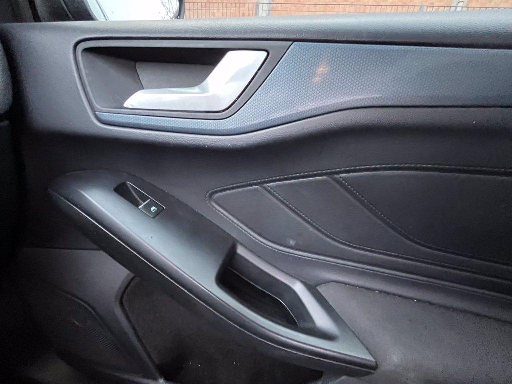 FORD Focus Active SW 1.0 ecoboost h 125cv powershift del 2022