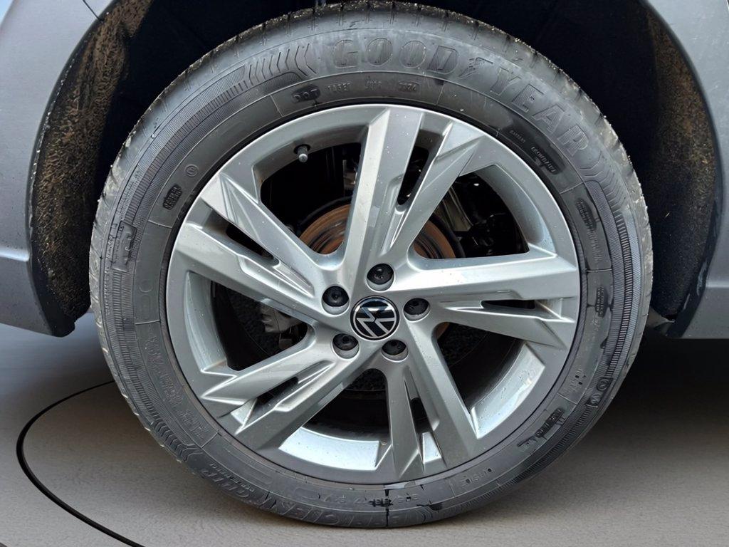 VOLKSWAGEN Taigo 1.0 tsi r-line 115cv del 2024