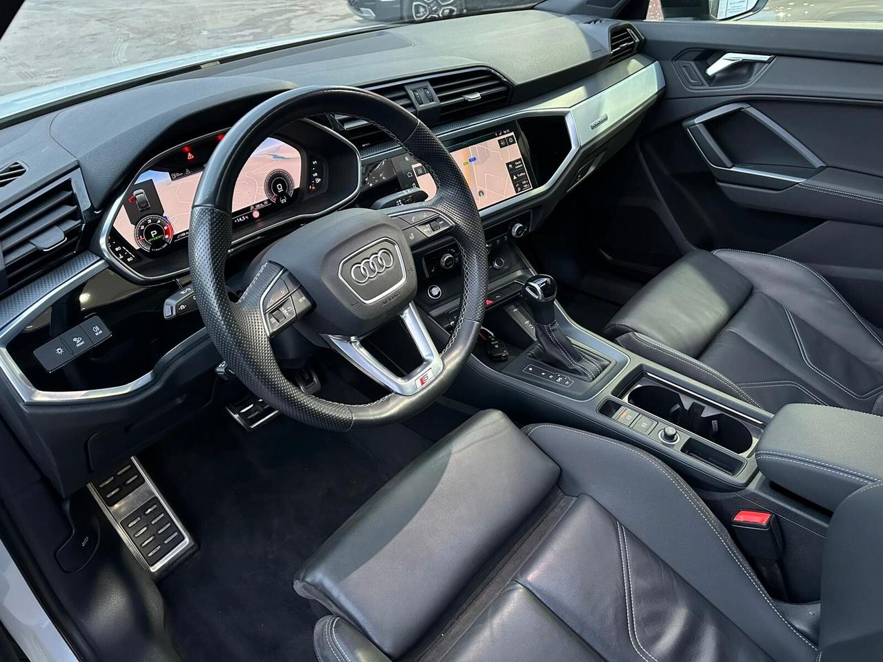 Audi Q3 SPB 40 TDI quattro S tronic line edition - Tetto apribile