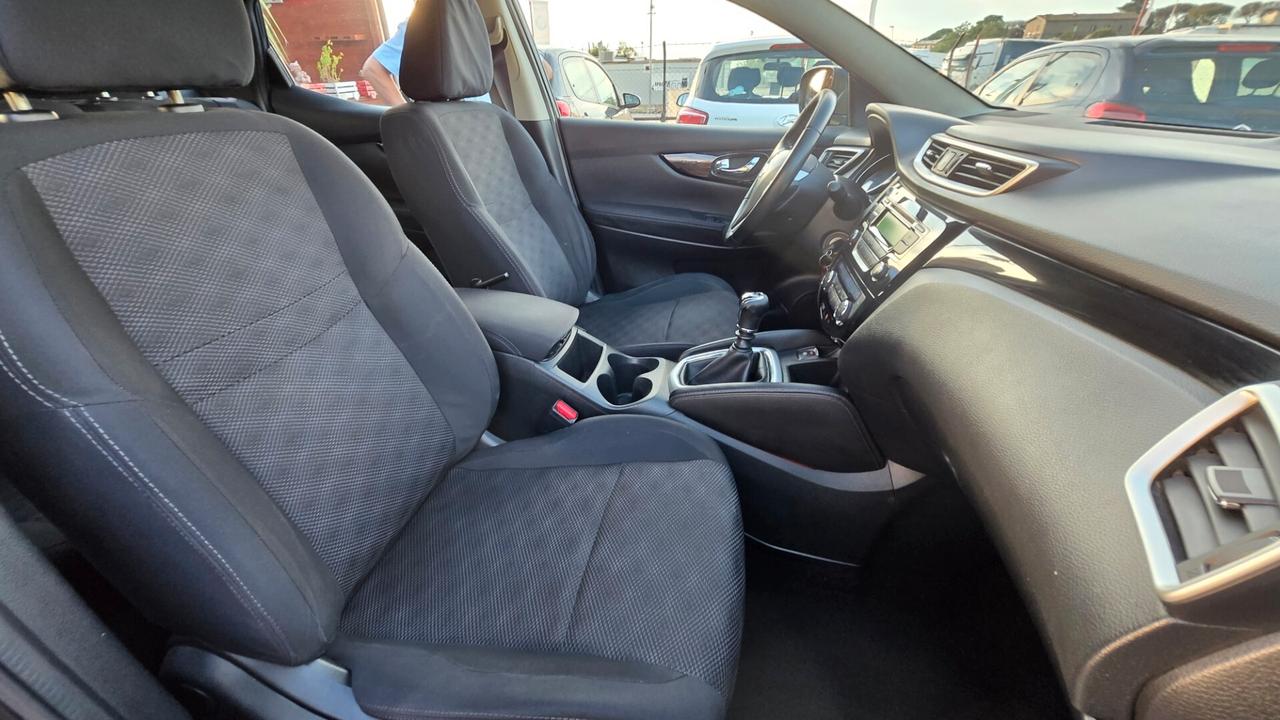 Nissan Qashqai 1.5 dCi N-Vision
