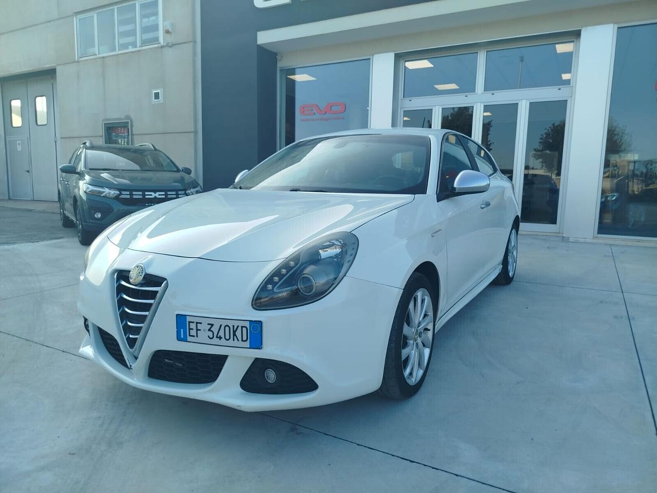 Alfa Romeo Giulietta 1.6 JTDm-2 105 CV Distinctive