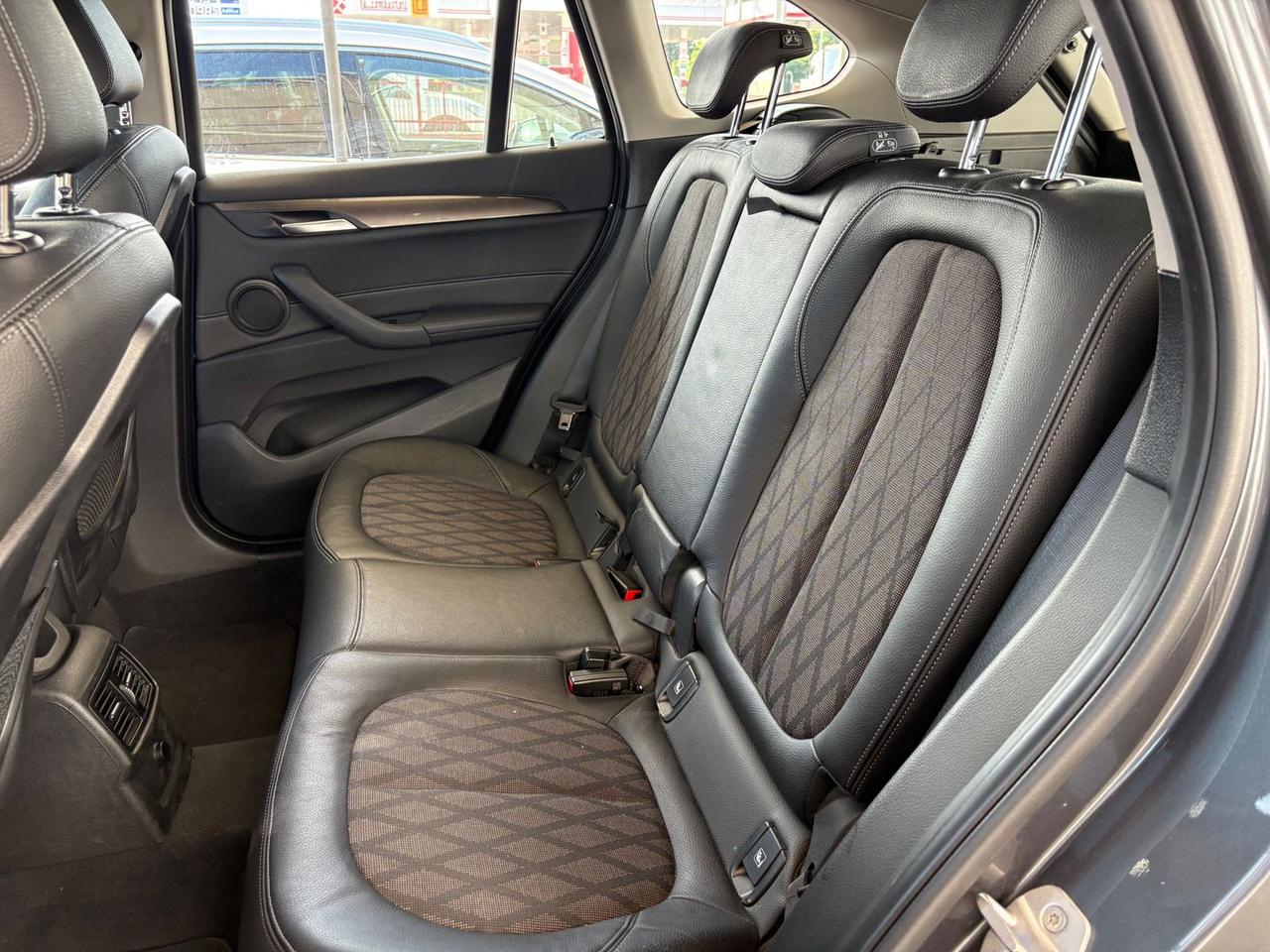 Bmw X1 xLine 18 d #11349