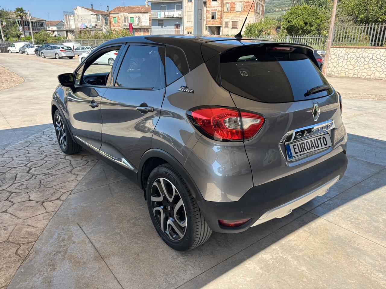 Renault Captur 1.5 dCi 90 CV EDC Project Runway