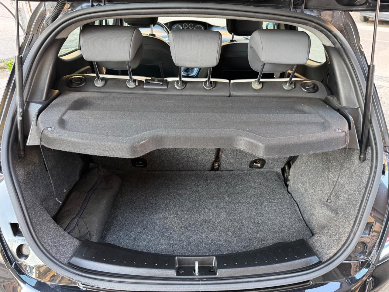 Lancia Ypsilon 1.2 69 CV 5 porte GPL Ecochic Elefantino