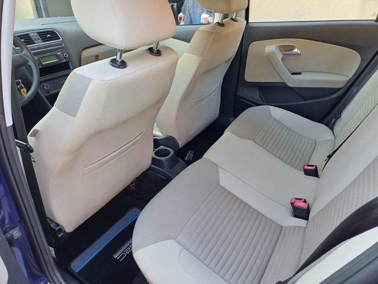 Volkswagen Polo 1.2 BENZINA CONFORTLIME