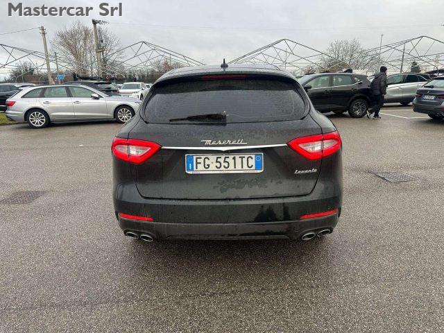 MASERATI Levante Levante 3.0 V6 250cv auto - FG551TC