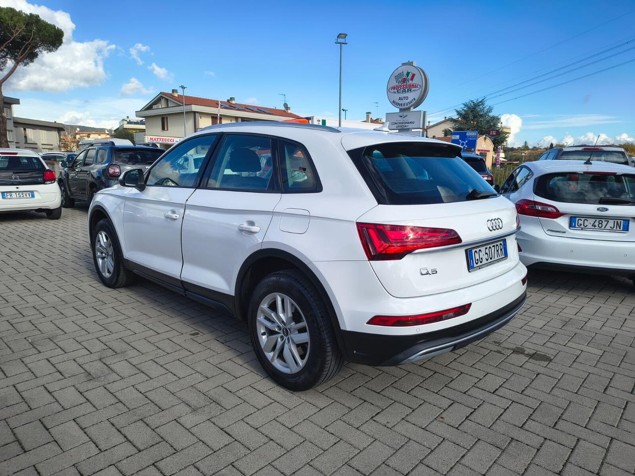 Audi Q5 50 TFSI e quattro S tronic Business