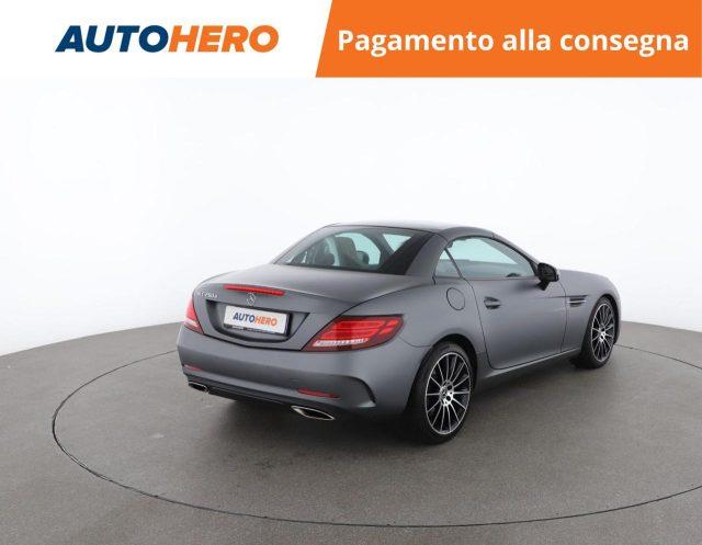 MERCEDES-BENZ SLC 250 d Premium