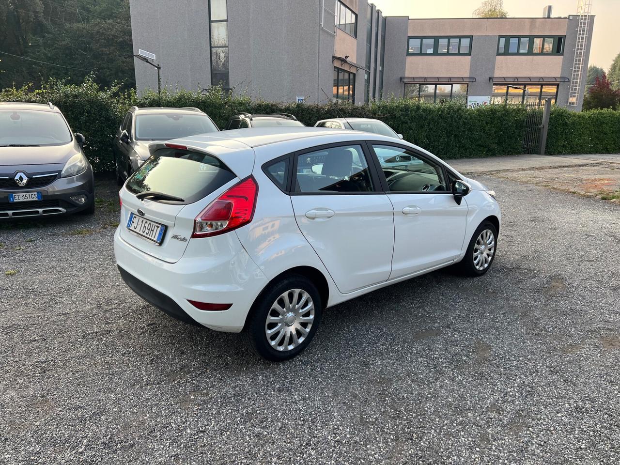 Ford Fiesta 1.4 5 porte Bz.- GPL Business*NEOPATENTATI