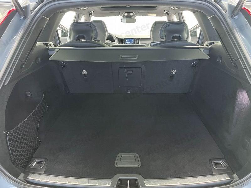 Volvo XC60 XC60 B4 (d) **TRAZ ANT** 197CV AUT PLUS DARK