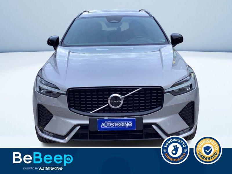 Volvo XC60 2.0 B4 PLUS DARK AUTO
