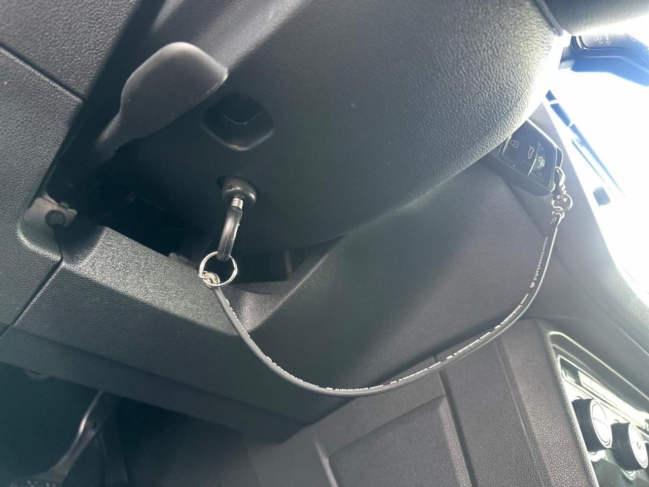 Volkswagen Tiguan 1.6 TDI SCR R.LINE