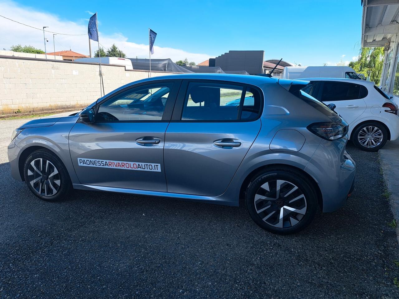 Peugeot 208 STYLE 75 CV NEOPATENTATI, NESSUN OBBLIGO FINANZIARIO !!
