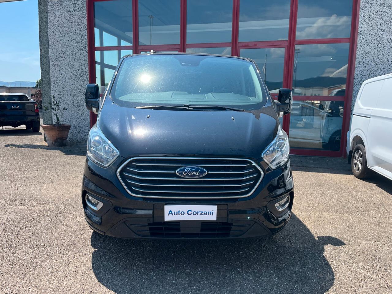 Ford Tourneo Custom 320 2.0 EcoBlue 130CV aut. PC Titanium