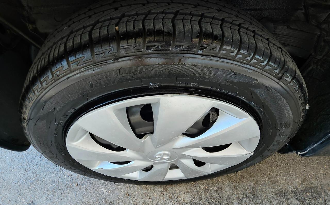 Toyota Aygo 1.0 12V VVT-i 5 porte Lounge Connect