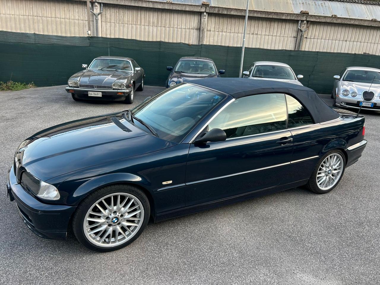 Bmw 320 320i (2.2) cat 4 porte Attiva