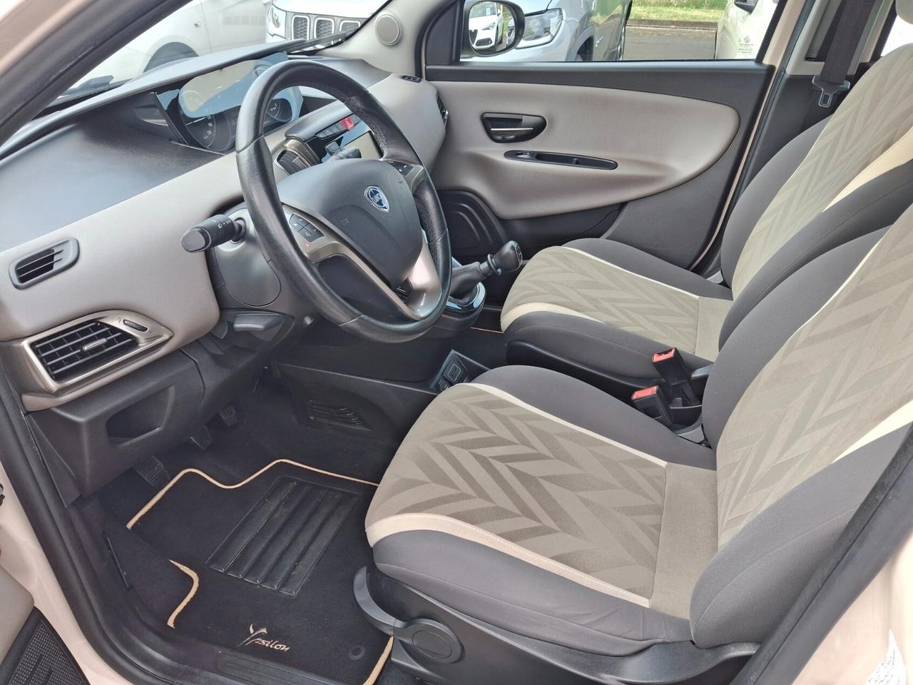 Lancia Ypsilon 1.2 69 CV 5 porte GPL Ecochic Gold