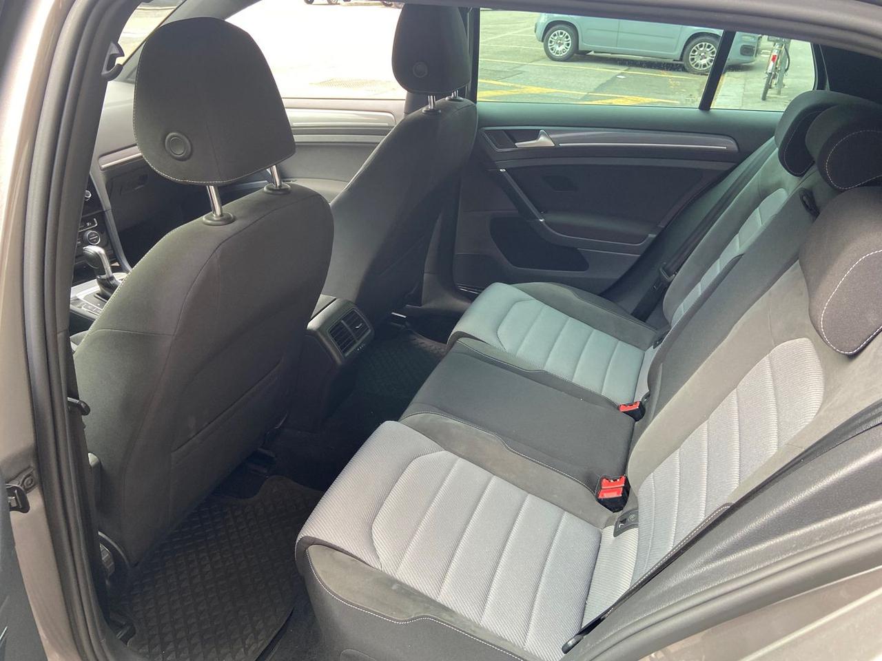 Volkswagen Golf Sport Edition 1.6 TDI BlueM #10426