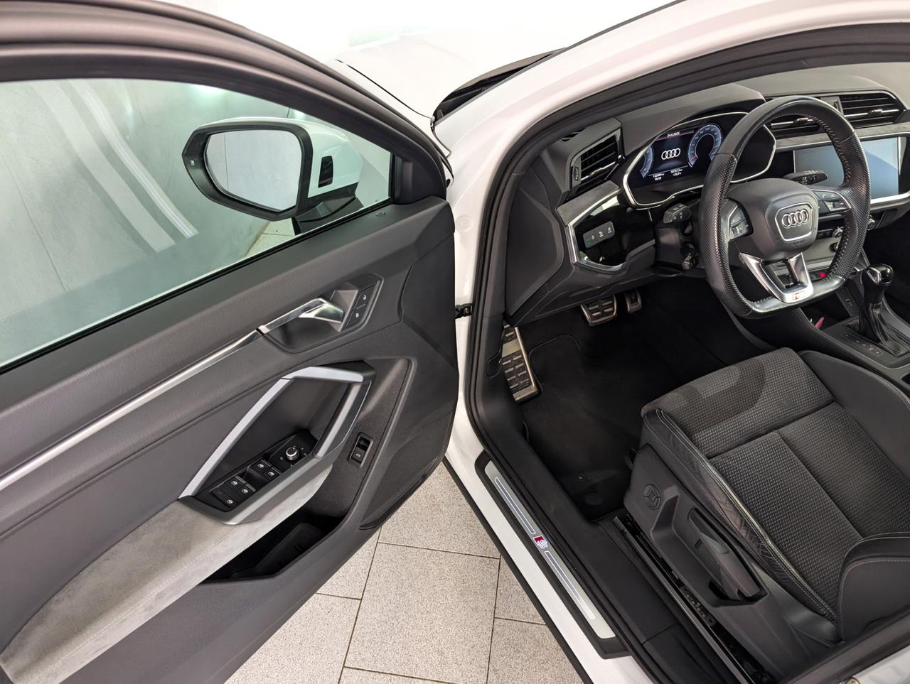 Audi Q3 45 TFSI quattro S-tronic S line