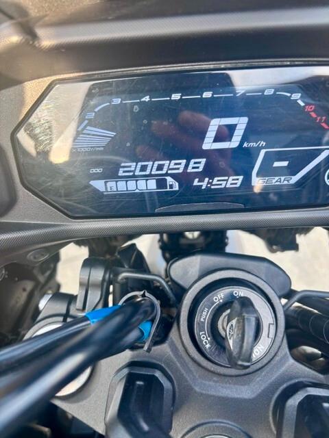 Yamaha Tracer 7 STD 2022 -UNIPROP-KM 20.000