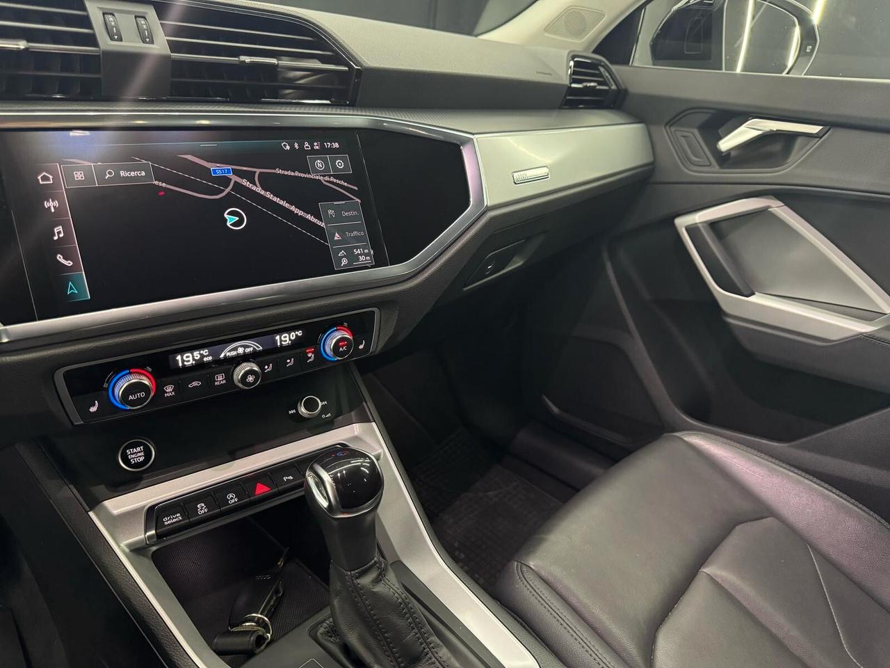 Audi Q3 35 TDI S tronic S line edition