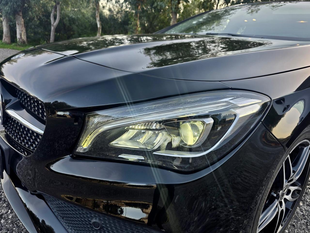 MERCEDES- BENZ CLA 200 D AMG PREMIUM