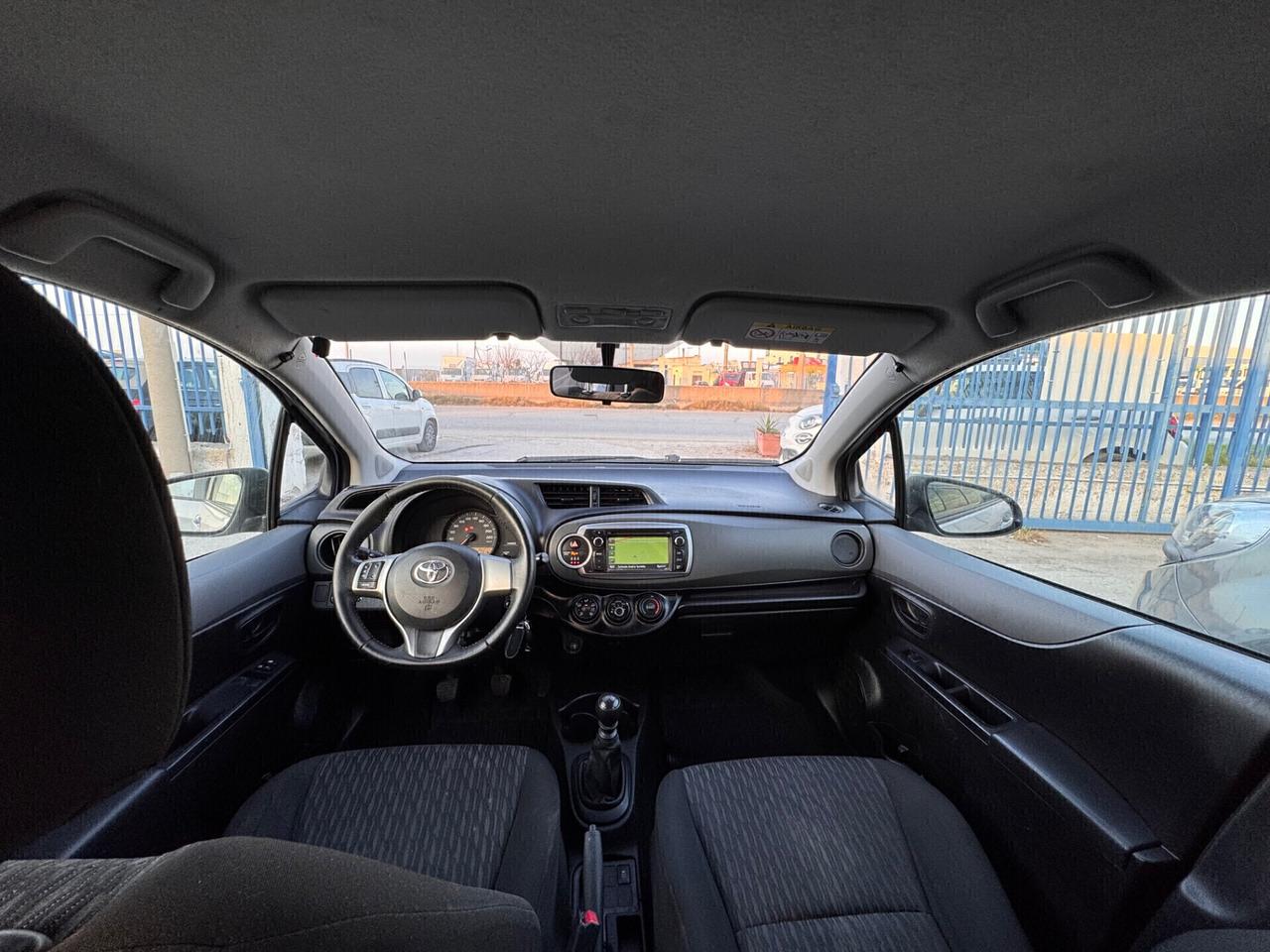 Toyota Yaris 1.4 D-4D 5 porte “NAVI”